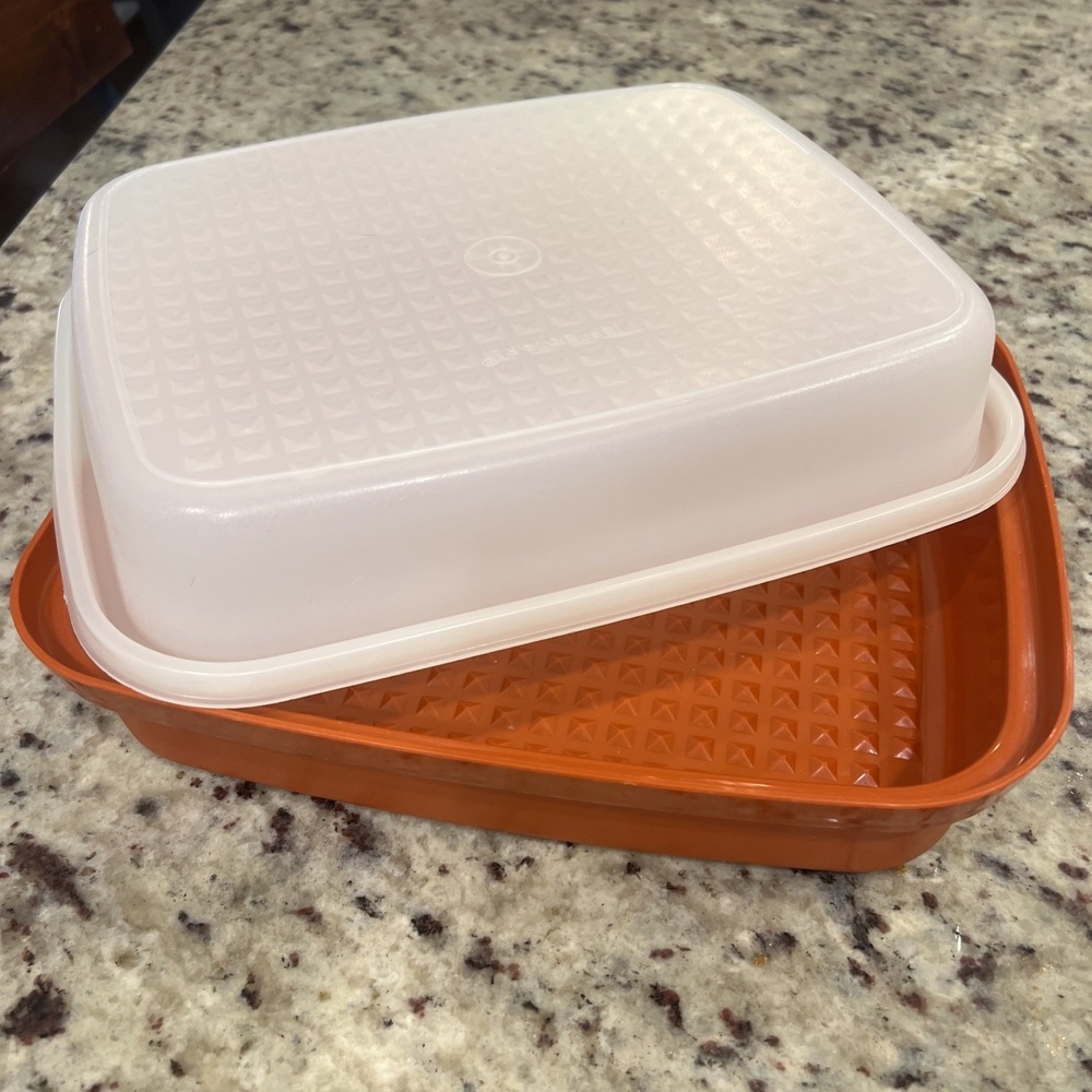 Tupperware Season Serve Marinating Container‎ Paprika Red Vintage Air Tight